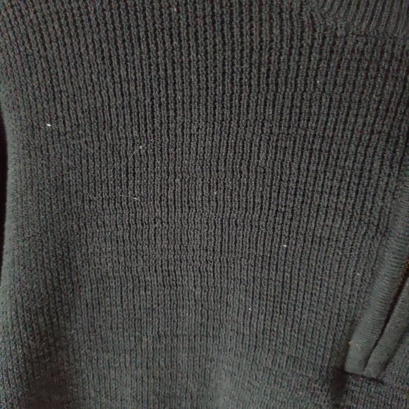 G.H. Bass & Co. Long-Sleeve Navy Sweater - Picture 4 of 4